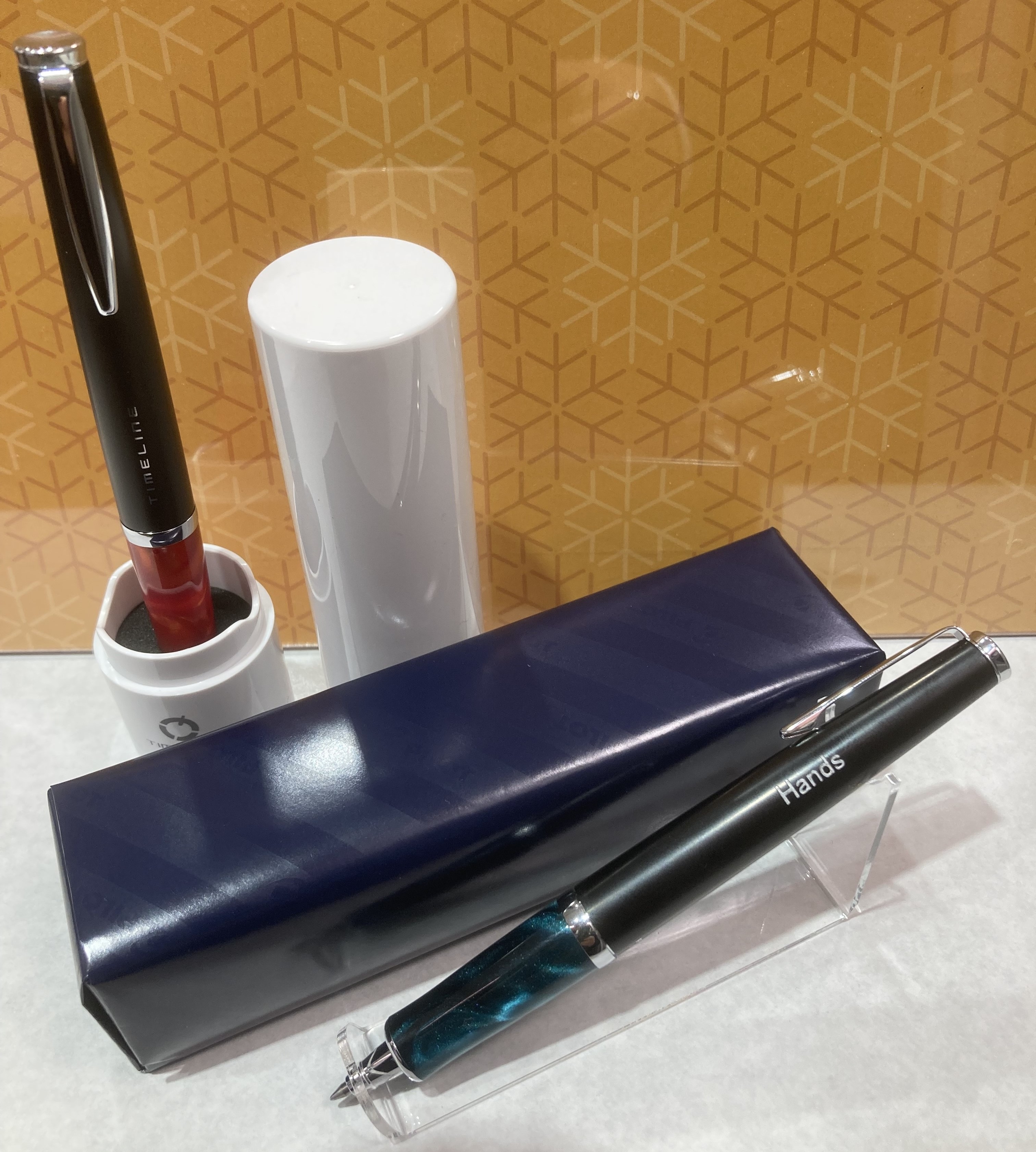 https://hakata.hands.net/item/54450f5d528fe2d19fc6fab24142abe05b859d65.jpg