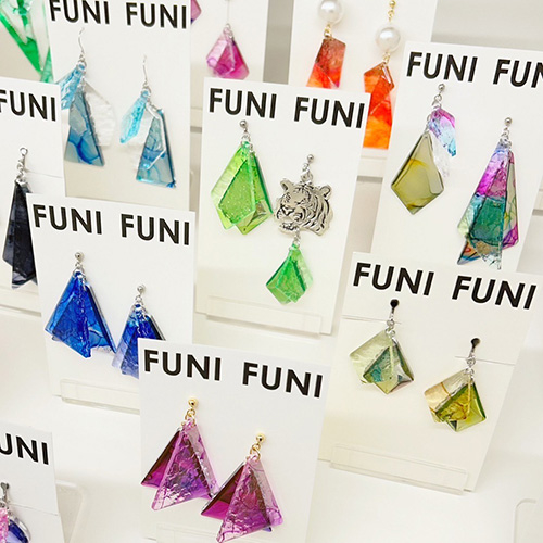 https://hakata.hands.net/item/FUNIFUNI_03.jpg
