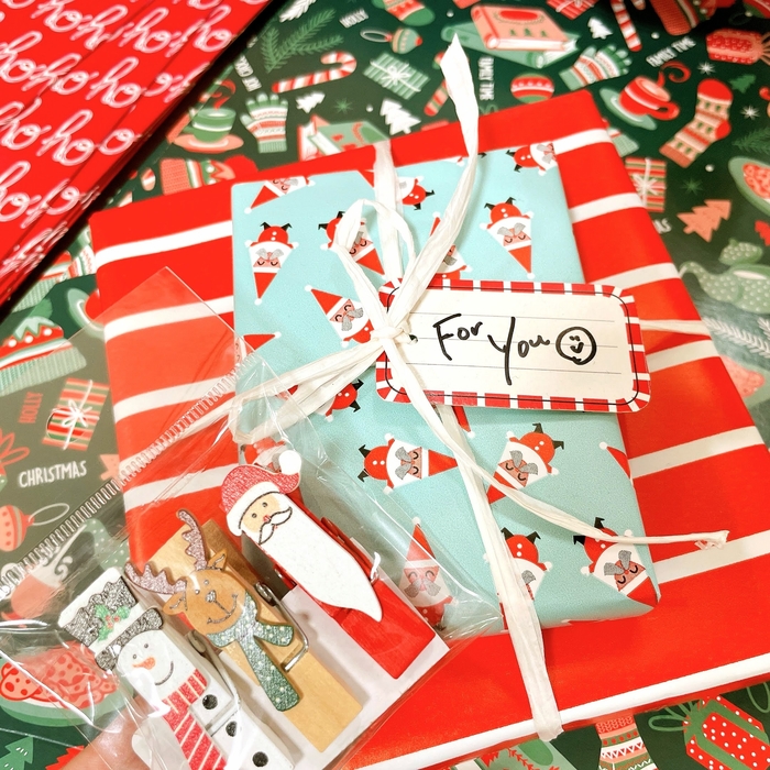 博多店】クリスマスギフトを、特別なラッピングで贈ろう - 店舗の