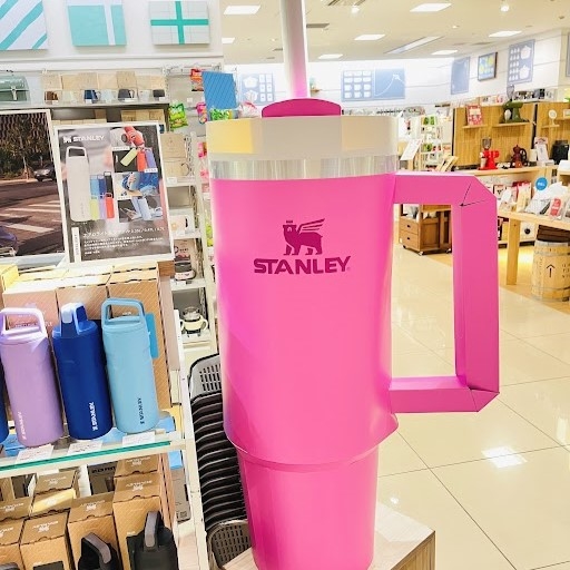 【博多店】海へ！　キャンプへ！　STANLEY！