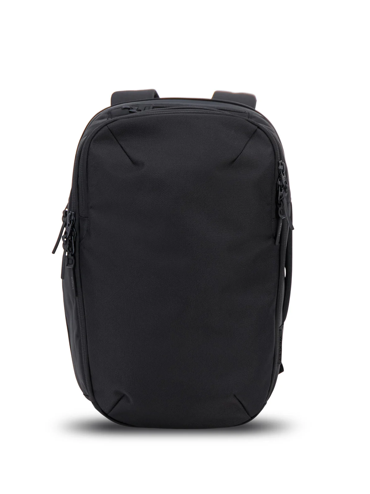 https://hakata.hands.net/item/wexley_taylor_backpack_tl200.webp